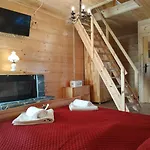 Bukowianska Ostoja Jacuzzi Sauna I Balia W Ofercie *