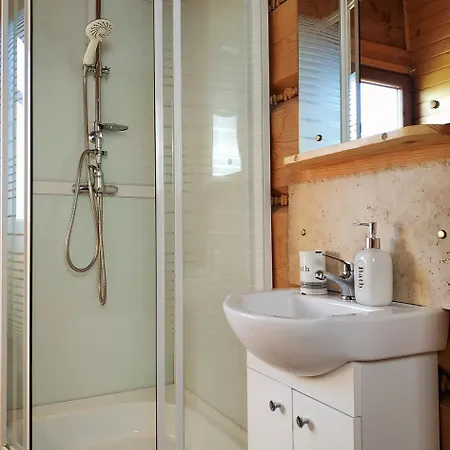 Bukowianska Ostoja Jacuzzi Sauna I Balia W Ofercie Bukowina Tatrzańska
