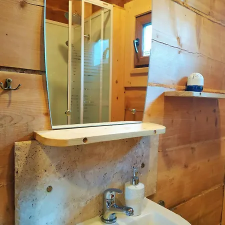 Bukowianska Ostoja Jacuzzi Sauna I Balia W Ofercie *